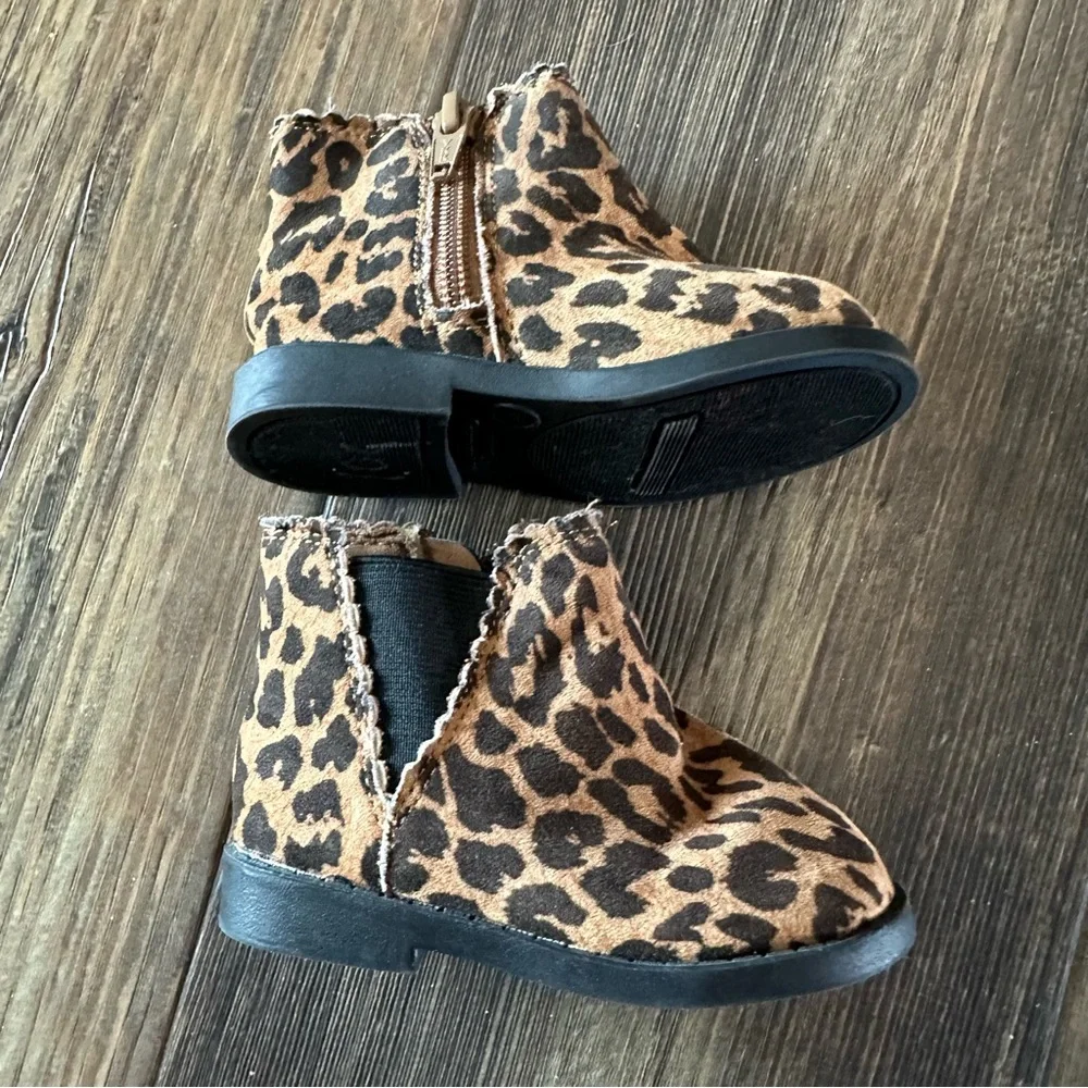Cheetah leopard toddler girl booties size 4 ankle boots